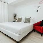 Bed & Breakfast Boutique - O House Hills 4*