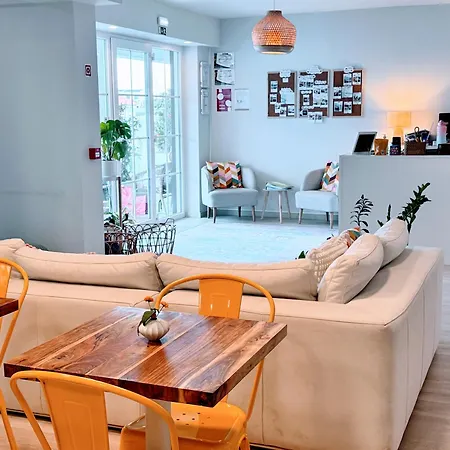 B&B Boutique - O House Hills 4*