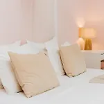 Boutique - O House Hills Nocleg ze śniadaniem 4*