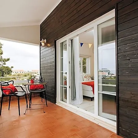 Bed and breakfast Boutique - O House Hills 4*