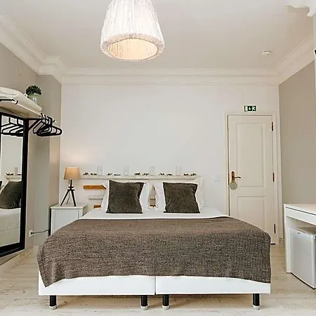 Bed and breakfast Boutique - O House Hills 4*