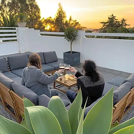 Bed and breakfast Boutique - O House Hills